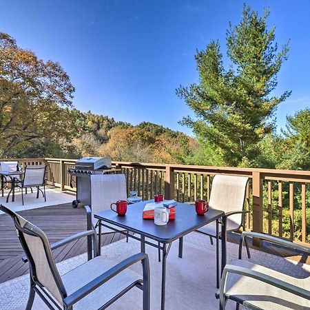 Welcoming Boone Getaway Near Hiking And Skiing! エクステリア 写真