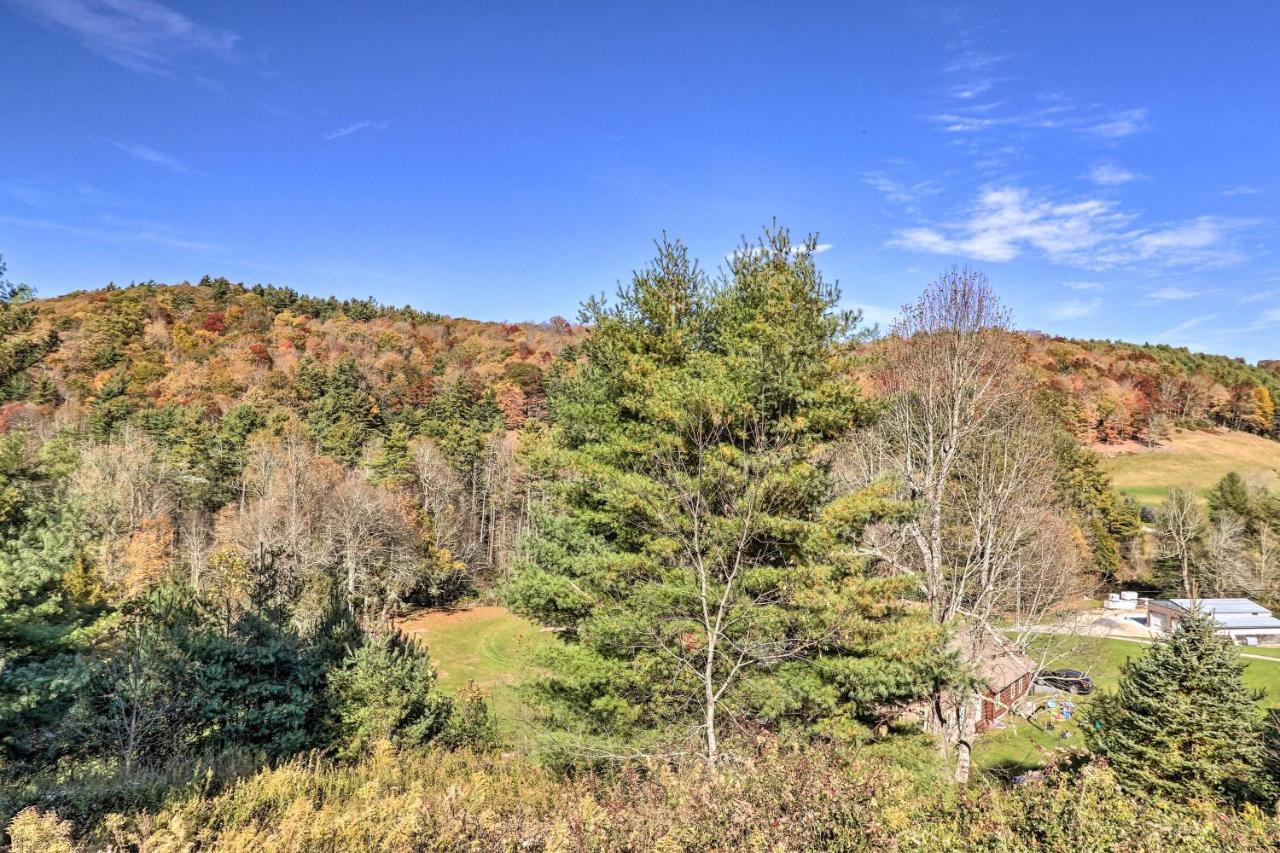 Welcoming Boone Getaway Near Hiking And Skiing! エクステリア 写真